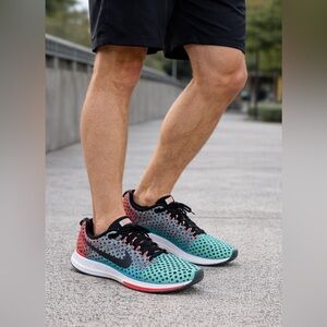 Nike Zoom Running Shoes Mens Size 9 Teal Black Red Athletic Trainer Lightweight